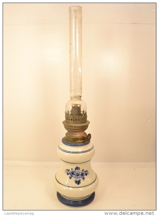 Ancienne Lampe à Pétrole Hollandaise Delfts Delft Blue Handpainted Made In Holland - Lighting & Lampshades