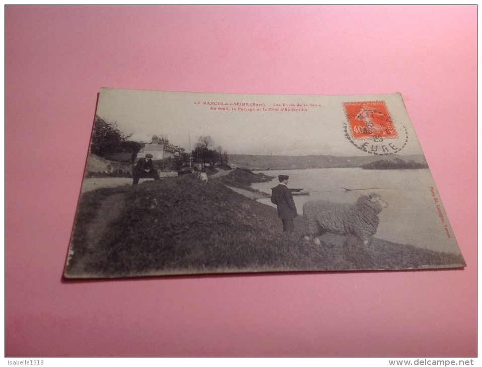 Le Manoir Sut Seine Les Bords De La Seine Au Fond Le Barrage La Côte D Amfreville En L état - Le Manoir