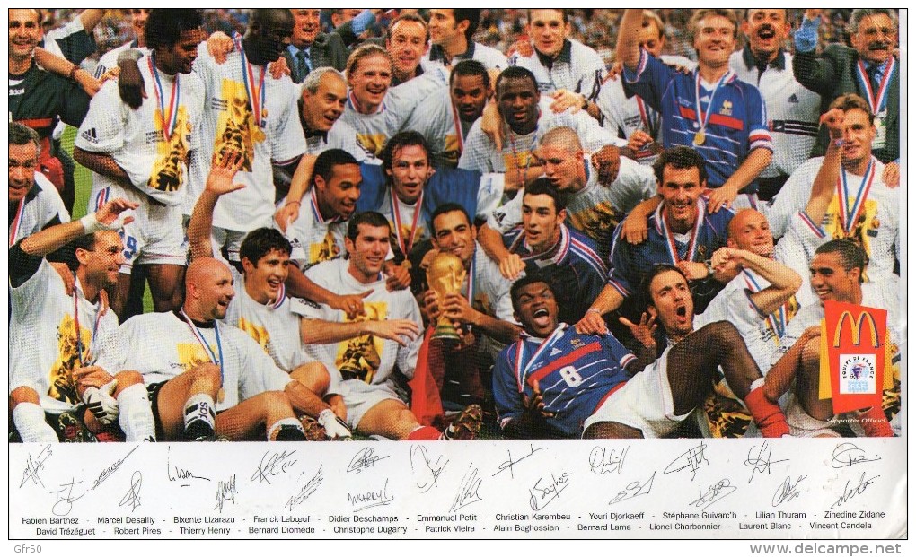 Grande Carte -  MAC DONALD -  COUPE Du MONDE FRANCE 98 -  EQUIPE De FRANCE De FOOTBALL Avec Leurs Signatures - Football