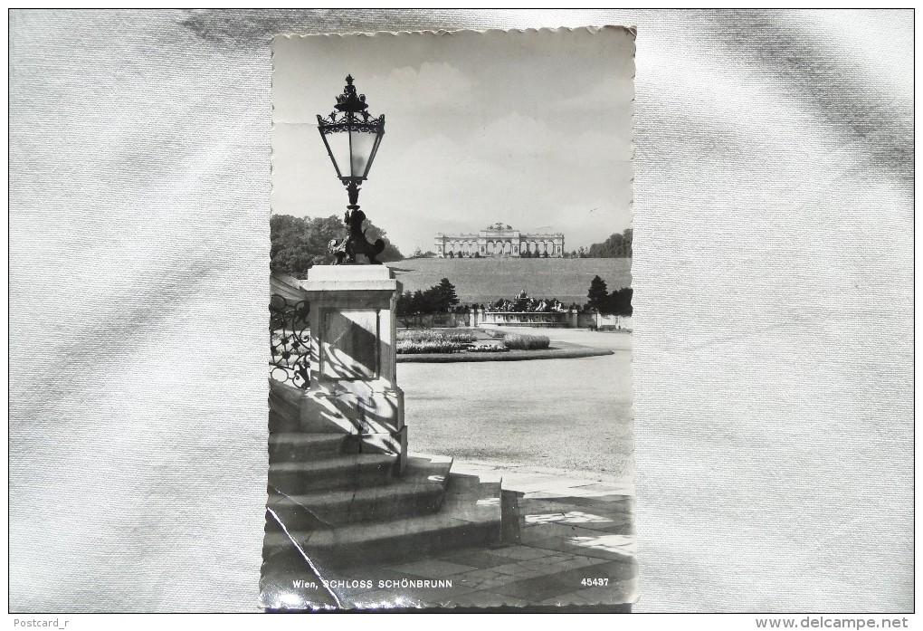 Austria Wien Schloss Schonbrunn Stamp 1957    A 50 - Château De Schönbrunn