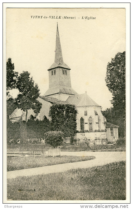 Vitry La Ville  -  L´eglise........Année 1918 - Vitry-la-Ville