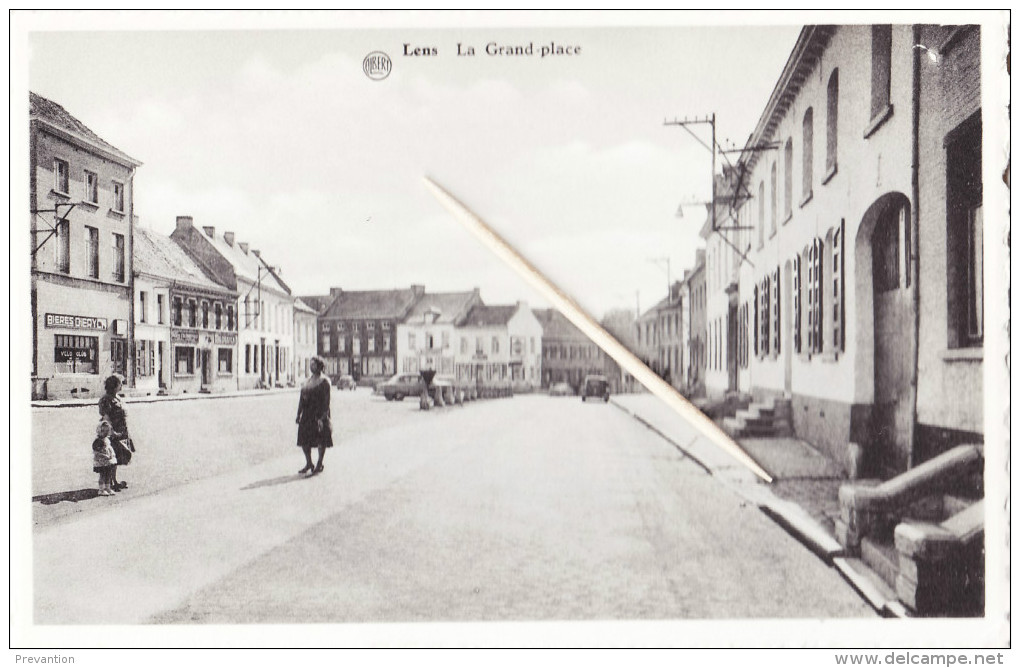 LENS - La Grand-Place - Lens