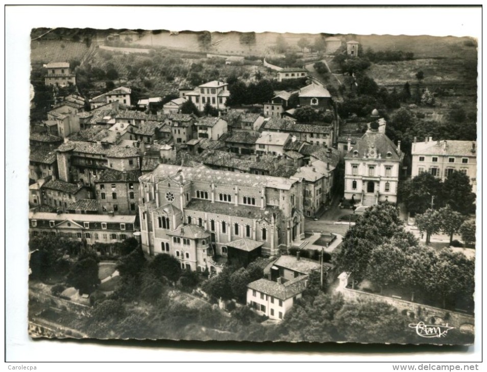 CP - TREVOUX (01) EGLISE ET HOTEL DE VILLE VUE AERIENNE - Trévoux