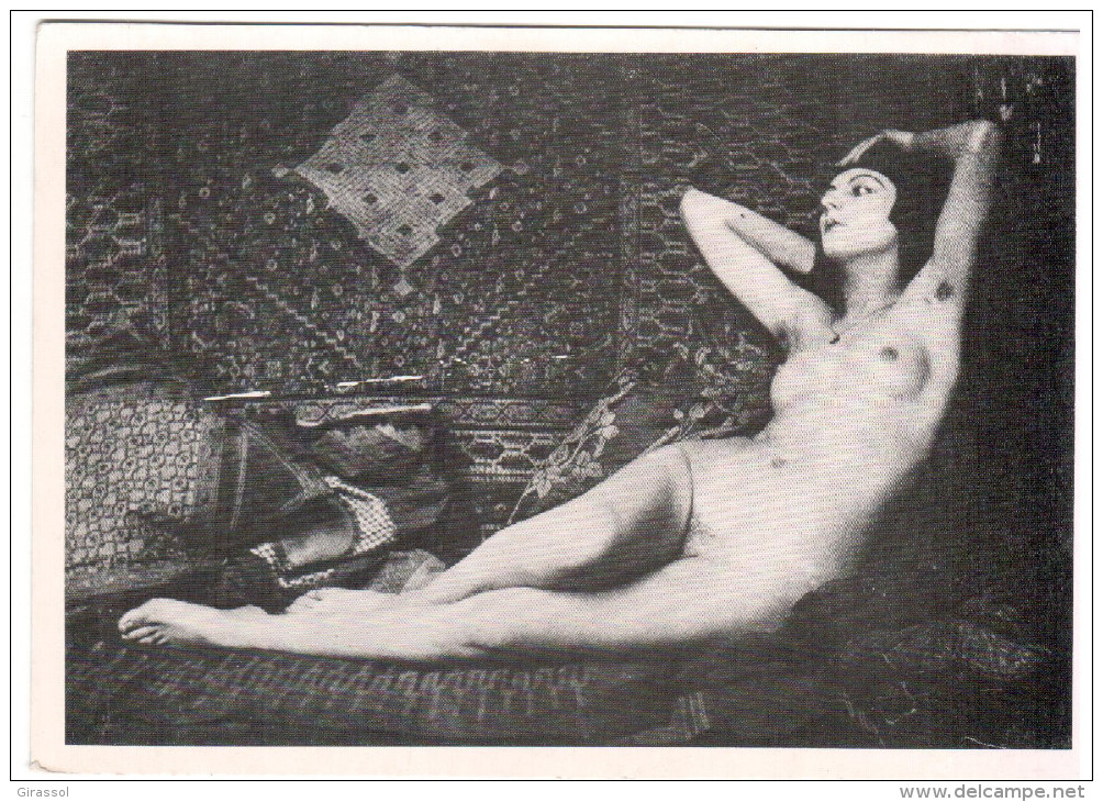 CPSM PHOTO ANONYME FEMME NUE ALLONGEE ED CREATIS 1980 - Photographie