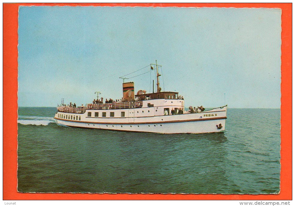 Bateaux - Paquebot - FRISIA - Seebäderschiff - Steamers