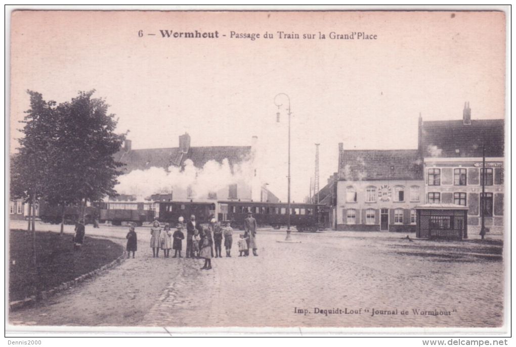 6- WORMHOUT -passage Du Train Sur La Grand'place  -ed. Dequidt-Louf - Train Des Flandres - Wormhout