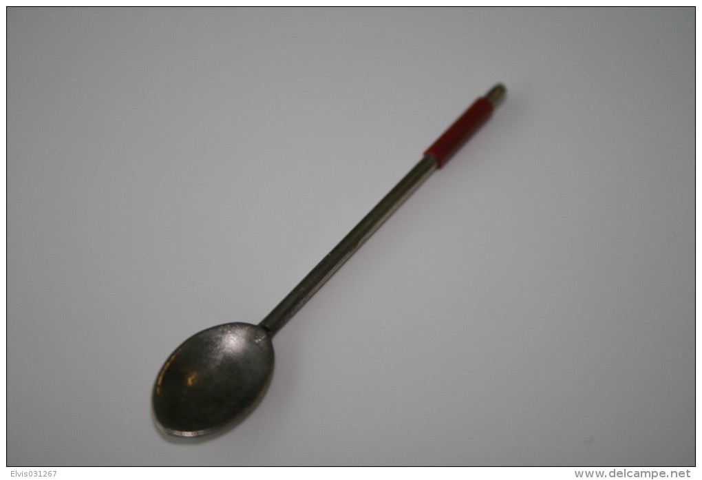 Barbie Accesoires ´50-´60 - METAL SPOON WITH RED HANDLE - Original Vintage Barbie - Ken - Ricky - Skipper - Barbie