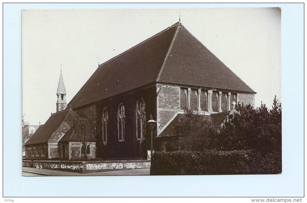 Worthing - St. Georges Church - Wells Series 65 - Worthing