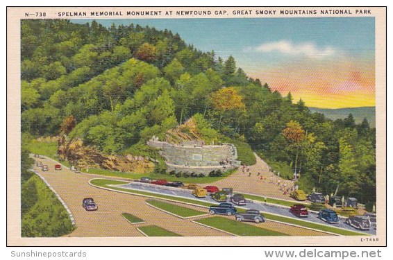 Spelman Memorial Monument At Newfound Gap Great Smoky Mountains National Park Tennessee - Smokey Mountains