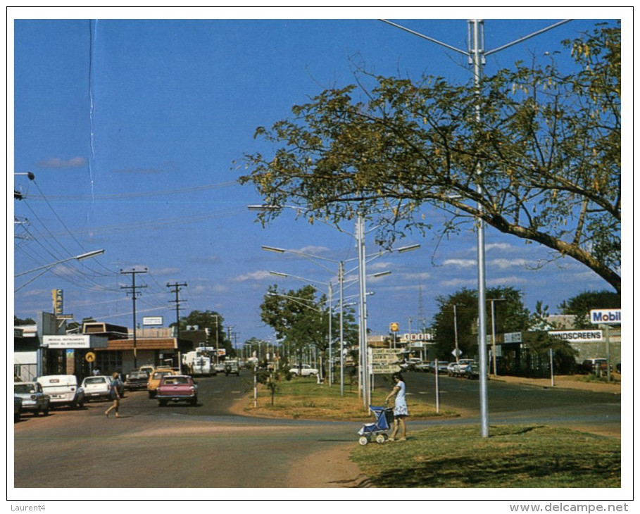 (525) Australia - NT - Katherine Main Street - Katherine