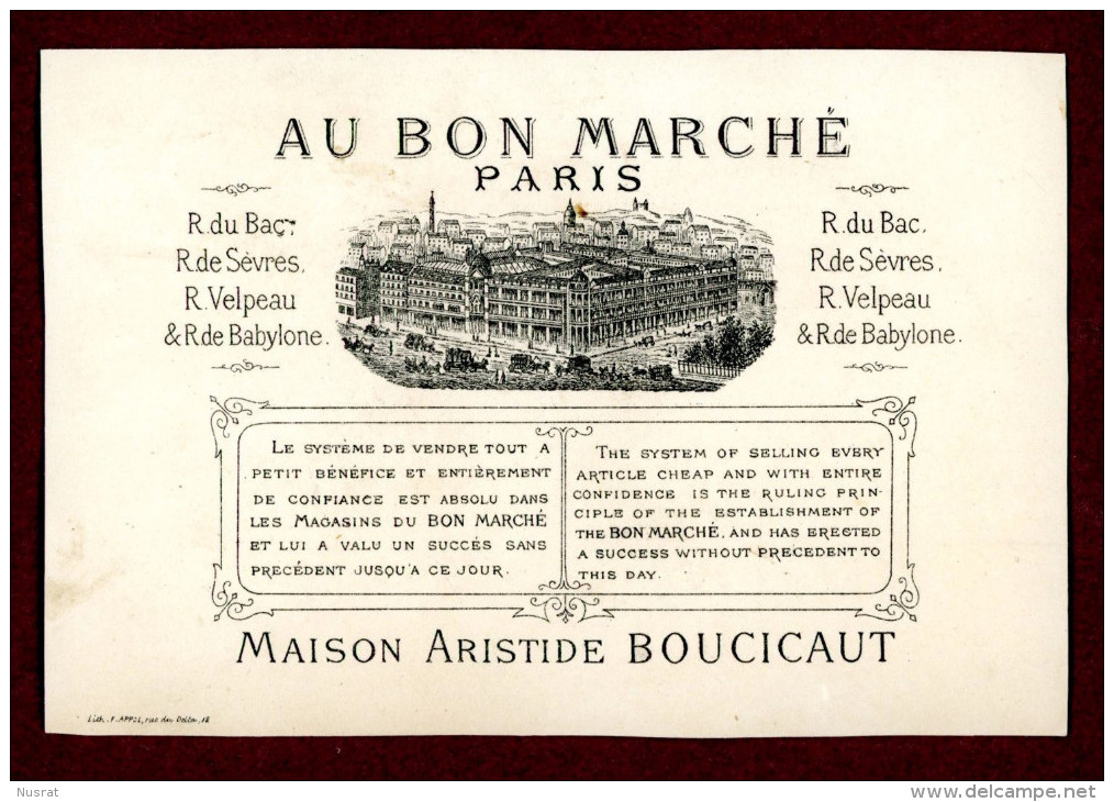 Au Bon Marché Chromo Lith. Appel AP-23, Allégories & Grandes Fleurs, Jeune Couple Tricotant Parmi Les Violettes - Au Bon Marché