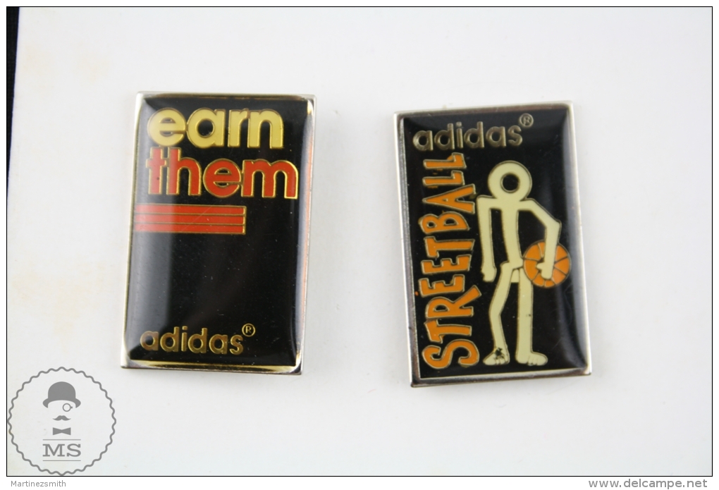 2 Addidas Streetball & Earn Them Advertising Pin Badges #PLS - Marcas Registradas
