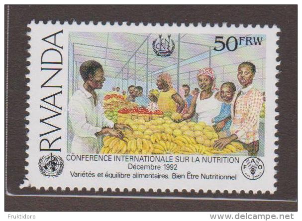 Rwanda Mi 1454 Nutrition Conference - FAO - Fruits - Bananas -1992 * * - Ongebruikt