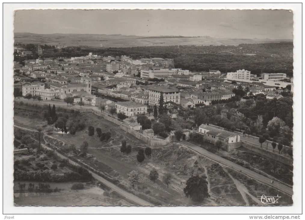 ALGERIE - ORLEANSVILLE Vue Aérienne, Au Centre Hôtel Baudoin (voir Descriptif) - Chlef (Orléansville)