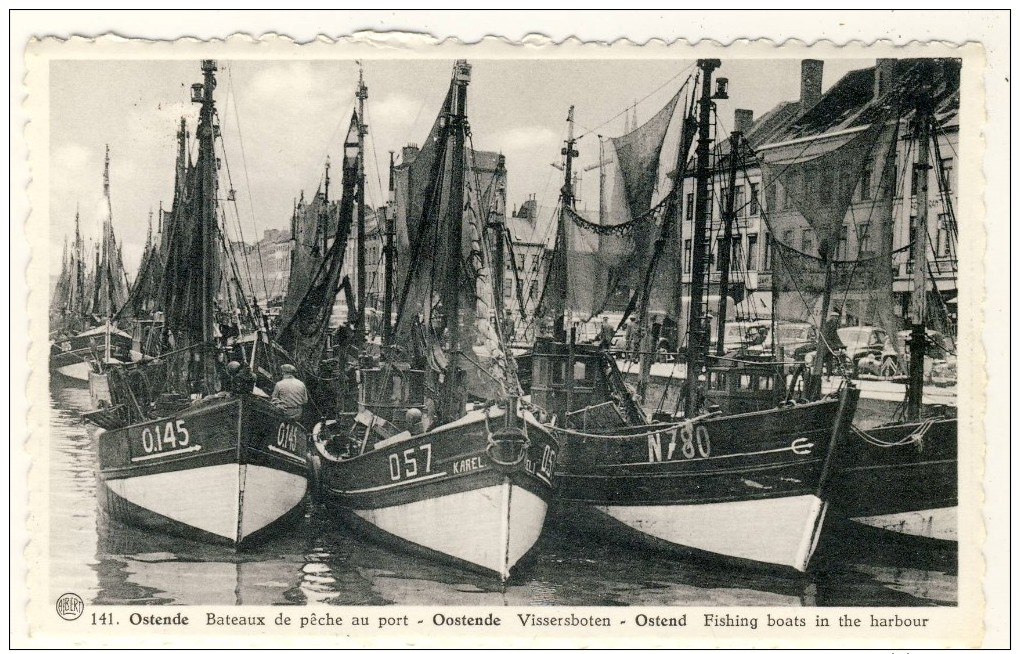 Ostende.Bateaux De Pêche Au Port - Oostende