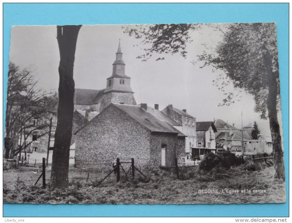 L'Eglise Et Le CENTRE () Anno 19?? ( Zie Foto Details ) !! - Gedinne