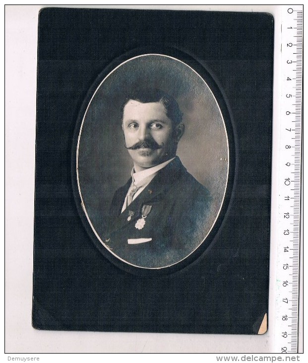 2 Scans - Homme Décoré - Decorated Man - Gedecoreerde Man - J C Audet Photo Montreal - Anciennes (Av. 1900)