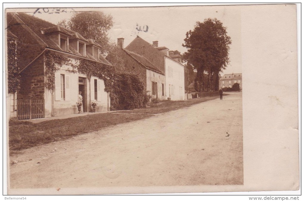 Cpa 89- Sauvigny Le Bois Au Fond Le Château  (  Circulé En 1907- Voir Scan Recto-verso) - Otros & Sin Clasificación