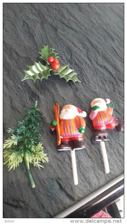 4 DECORATIONS POUR BUCHES POUR NOEL - Decorative Items