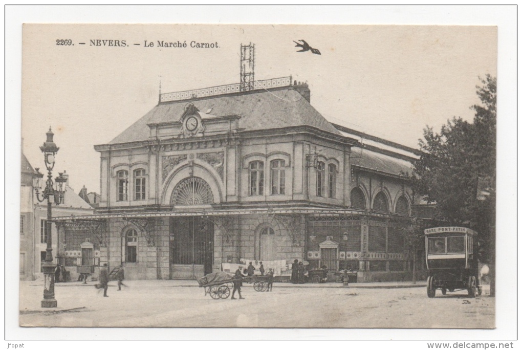 58 NIEVRE - NEVERS Le Marché Carnot - Nevers