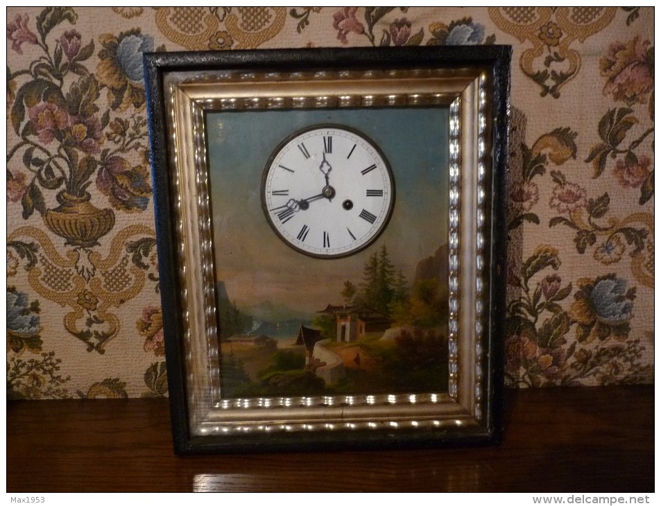 Horloge Murale - Décor Peint- Fin XIXe - Parfait état De Marche - - Horloges