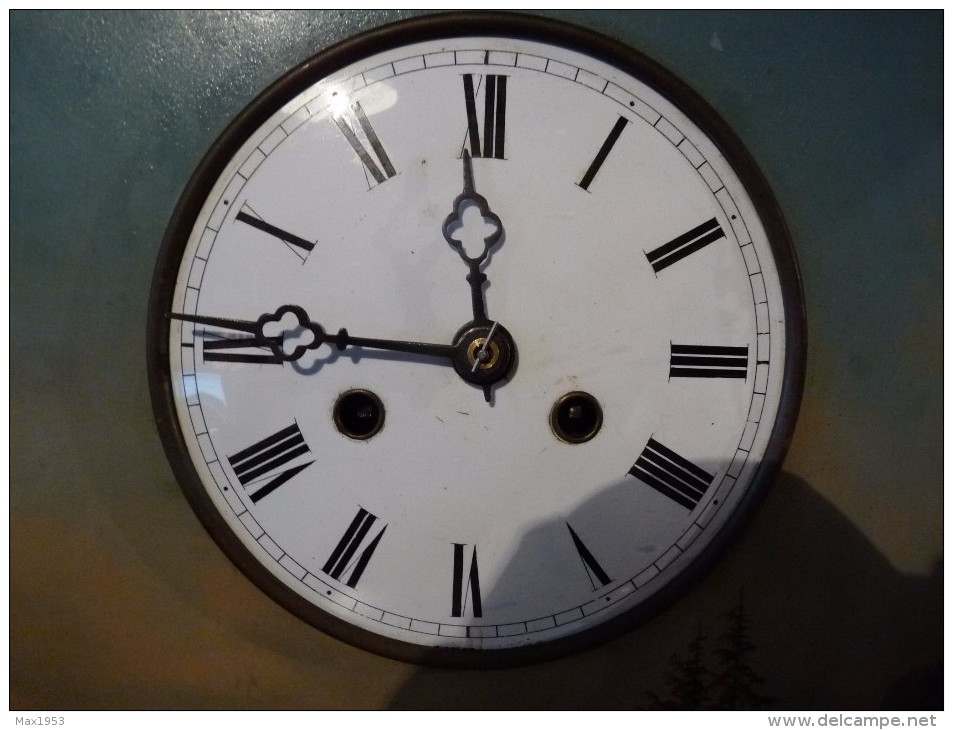 Horloge murale - Décor peint- fin XIXe - parfait état de marche -
