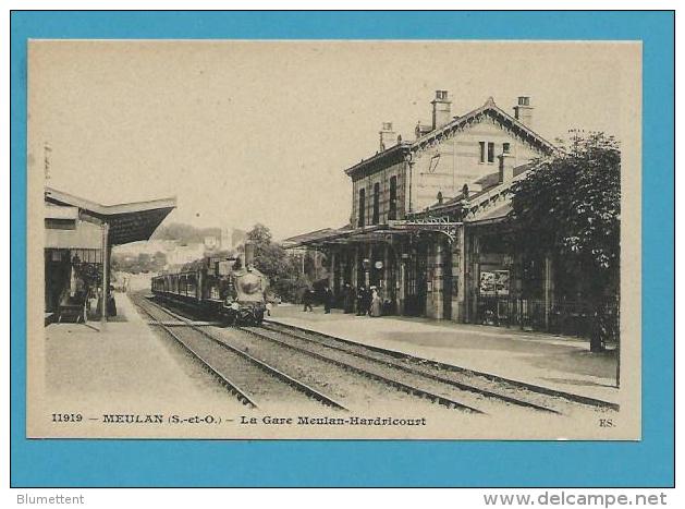 CPA 11919 Chemin De Fer Cheminots Cheminots Arrivée Du Train En Gare De MEULAN-HARDRICOURT 78 - Meulan