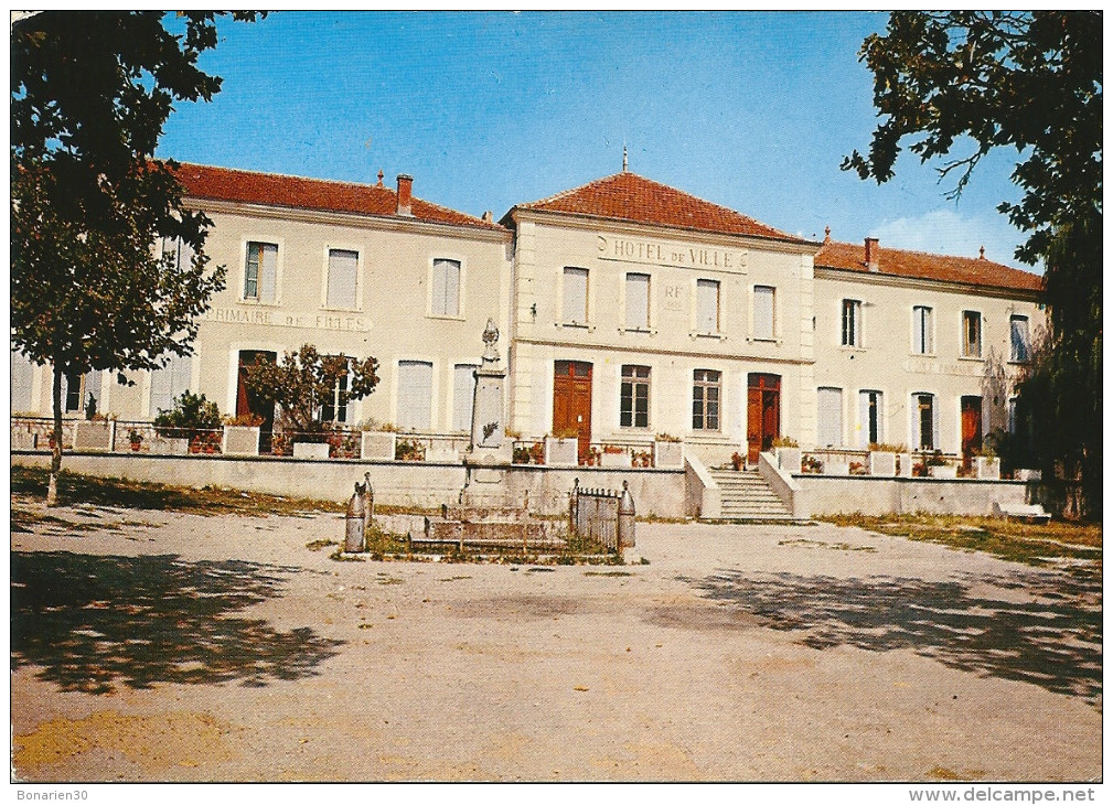 CPSM 26 LA MOTTE CHALANCON L´ECOLE HOTEL DE VILLE - Autres & Non Classés