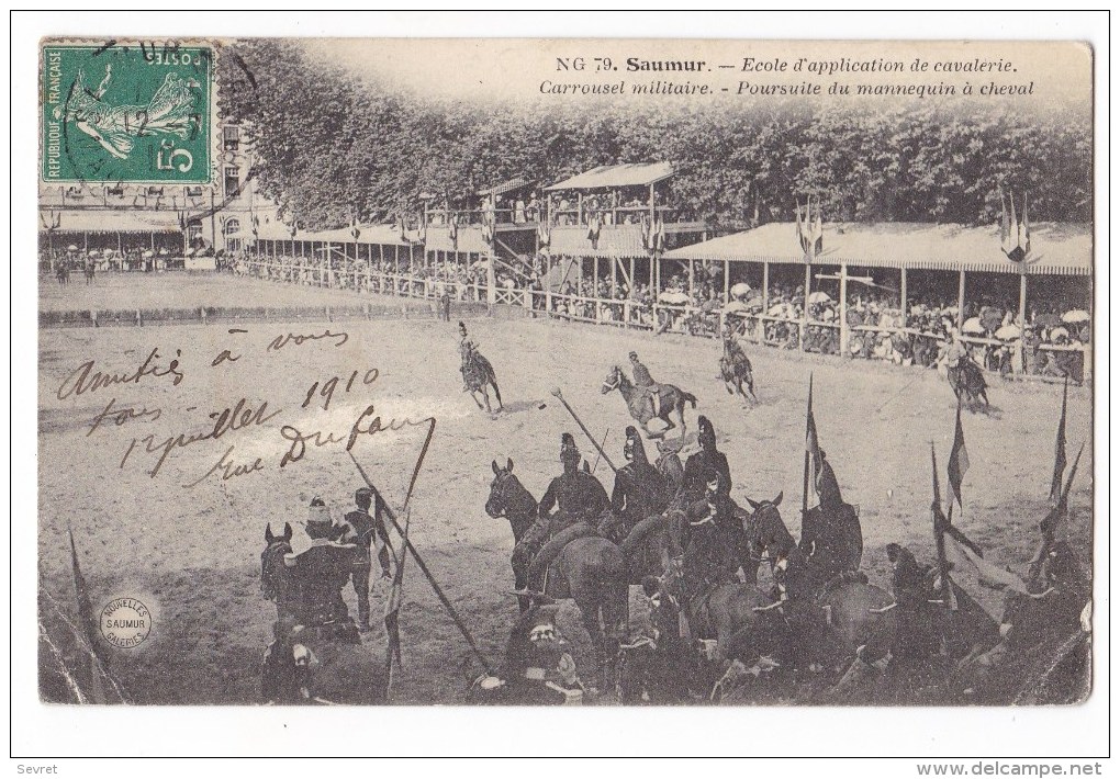 SAUMUR  - Ecole D´application De Cavalerie - Carrousel Militaire . Poursuitedu Mannequin à Cheval. - Saumur