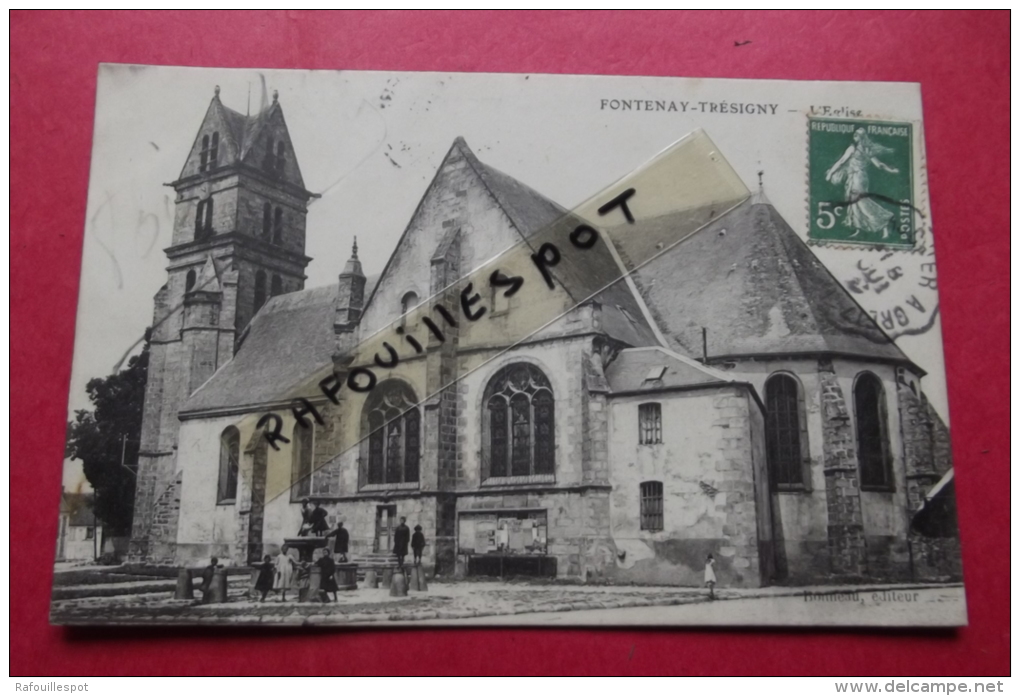 Cp Fontenay Tresigny L'eglise - Fontenay Tresigny