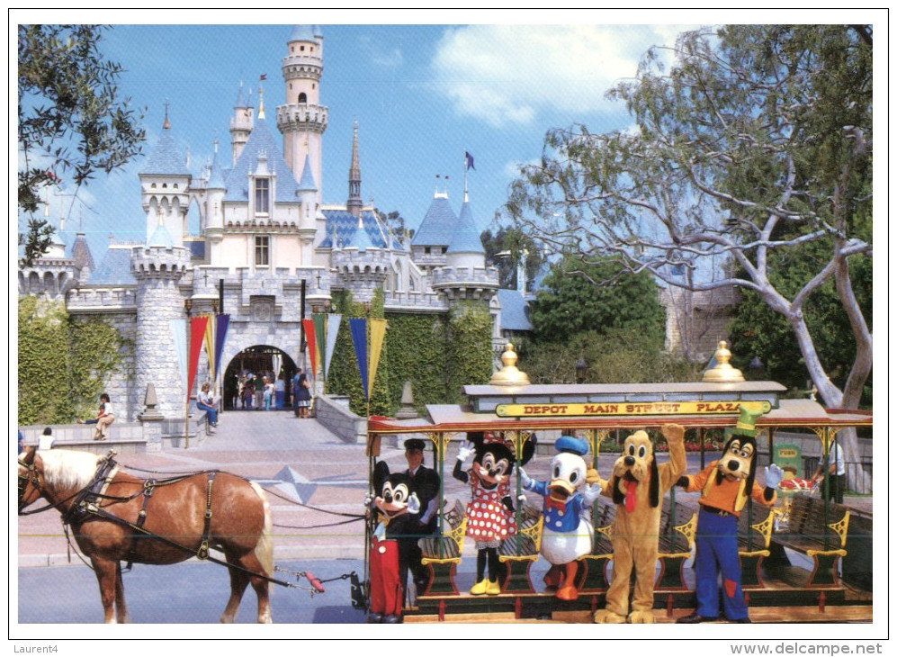 (3333) Mickey Mouse And Friends - Disneyland - Disneyland