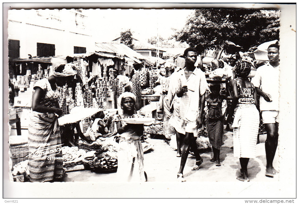 BENIN - COTONOU, Marche Legume - Benin