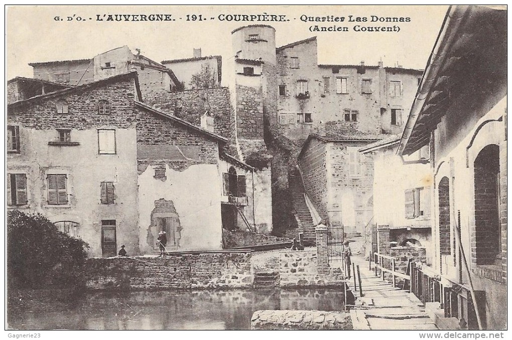 COURPIERE  (cpa 63)    Quartier Las Donnas Ancien Couvent - - Courpiere