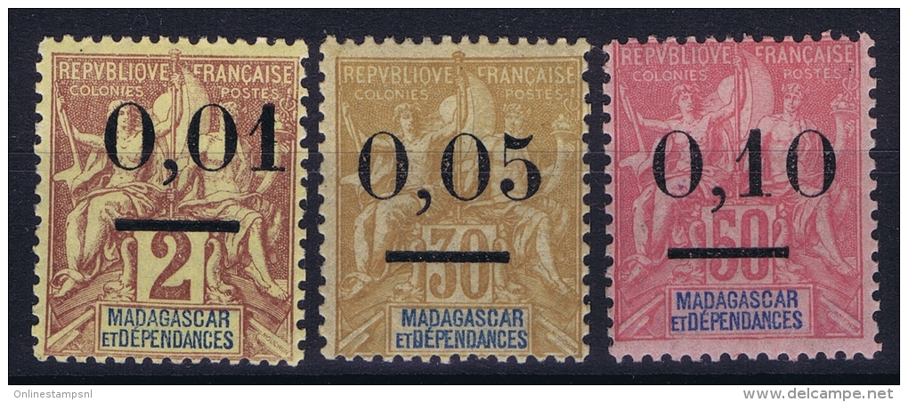 MADAGASCAR Yv Nr 51 II - 53 II MH/*, Avec  Charnière , Mit Falz, Signe - Ungebraucht