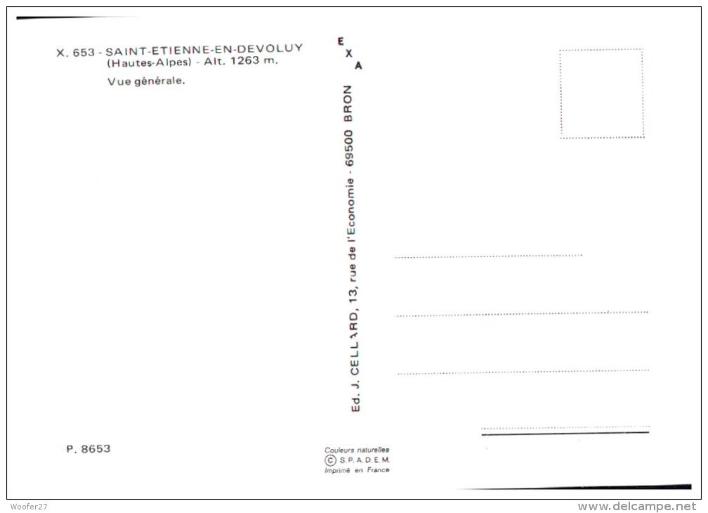CPM   SAINT ETIENNE EN DEVOLUY  ,  Le Village Et Ses Environs - Saint Etienne En Devoluy