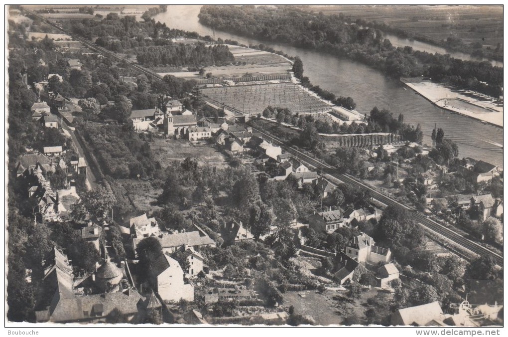 CPSM 78 -  Vue Générale Aérienne De MEDAN - Peu Courante Sous Cet Angle - Medan