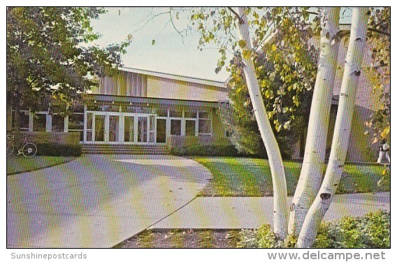 Entrance To Physical Education Building Calvin College Grand Rapids Michigan - Grand Rapids