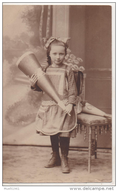 Nr. 5769,  FOTO-AK Von Der Einschulung 1924 - Premier Jour D'école