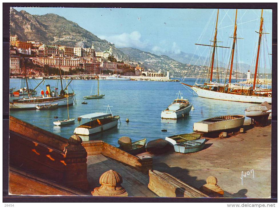 MONACO   Le Port  CPSM   Le 23 10 1959  Affranchie Avec 2 Timbres  BATEAUX Et VOILIER - Harbor