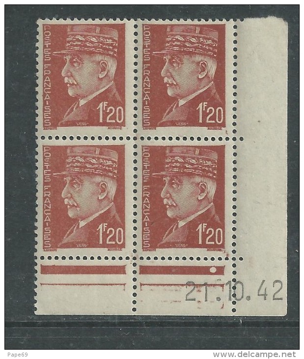 France N° 515 XX : Type Pétain : 1 F. 20 Brun-rouge En Bloc De 4 Coin Daté Du 21 . 10 . 42 ; 1 Point Blanc Ss Ch., TB - 1940-1949