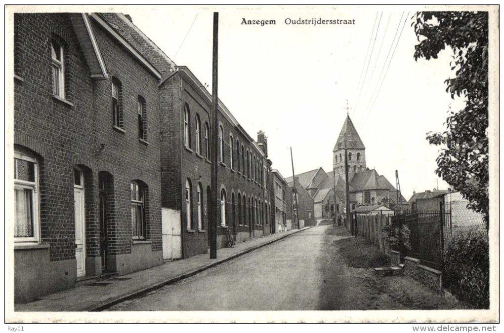 BELGIQUE - FLANDRE OCCIDENTALE - ANZEGEM - Oudstrijsstraat. - Anzegem