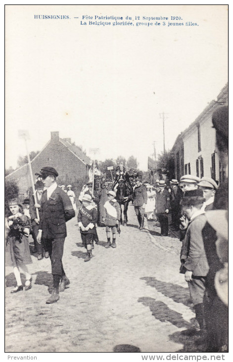 HUISSIGNIES - Fête Patriotique Du 12 Septembre 1920 - La Belgique Glorifiée, Groupe De 3 Jeunes Filles - Chièvres