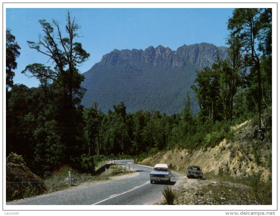 (989) Australia - TAS - Mt Murchinson From Highway - Wilderness