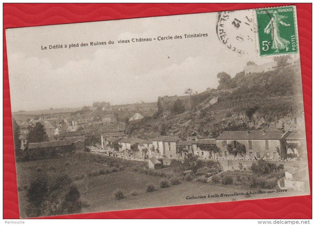 79 CHATILLON Sur SEVRE (Mauleon) - Défilé à Pied Des Ruines - Cercle Des Trinitaires - 12 Juillet 1912 - Gymnastes - R/V - Mauleon