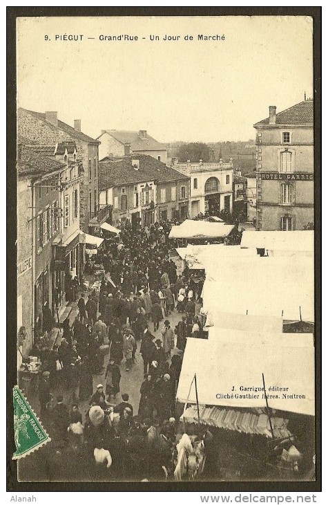 PIEGUT Rare Grand'Rue Un Jour De Marché (Garrigue Gauthier) Dordogne (24) - Autres & Non Classés