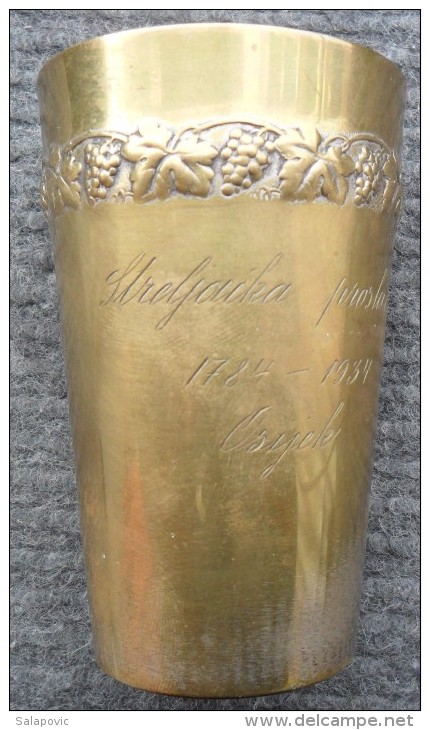 CUP OF BRASS, ARCHERY CELEBRATION 1784 - 1934 OSIJEK - Archery