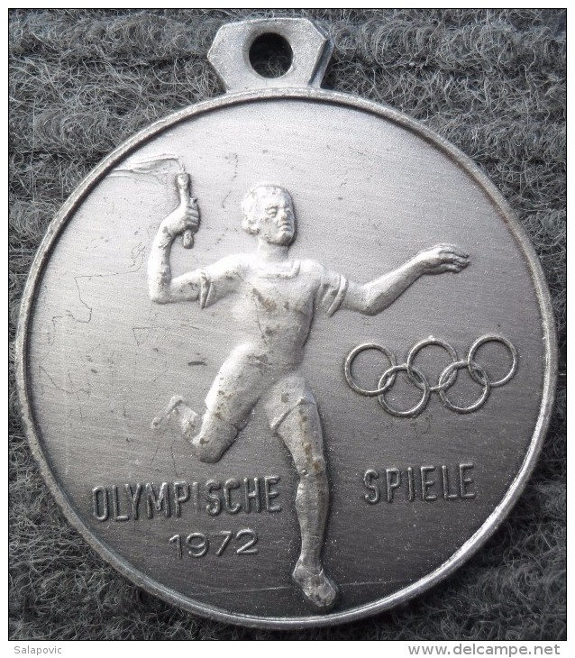 Medaille Olympiade 1972 Münchner Olympiastadt Ruft Die Jugend Der Welt - Apparel, Souvenirs & Other