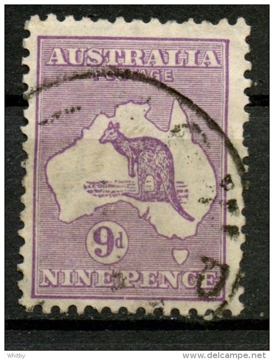 Australia 1929 9d Kangaroo Issue #97 - Used Stamps