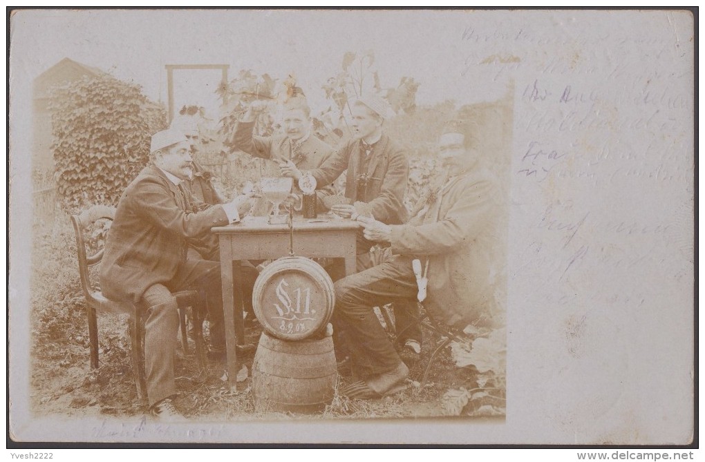 Allemagne 1907. Carte Postale, Photo. Joueurs De Cartes, Bière. Chapeaux "musulmans" - Spielkarten