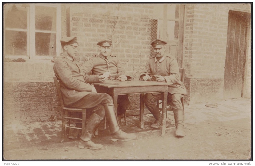 Allemagne. Carte Postale, Photo. Soldats Jouant Aux Cartes, Skat - Cartes à Jouer